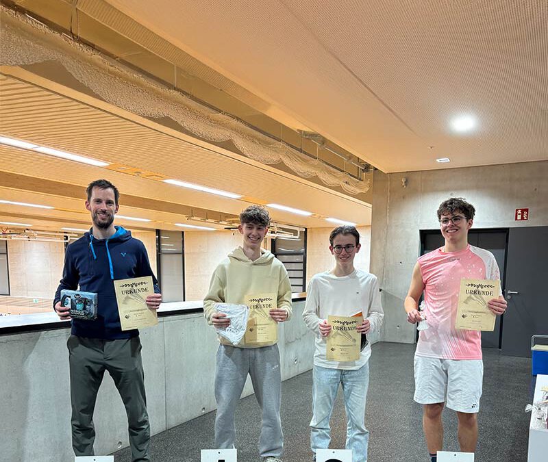 Otto Kaltenbach siegt im Herreneinzel A